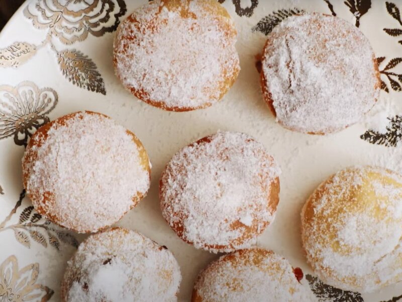 Image of Sufganiyot article