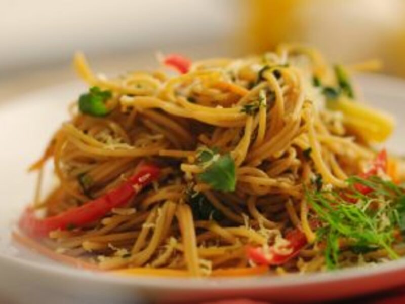 Image of Royal Prestige Vegetable Pasta with Honey and Lemon Dressing article