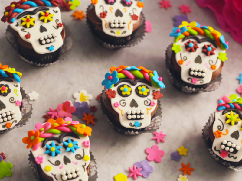 Image of Frida Skull Cupcakes article