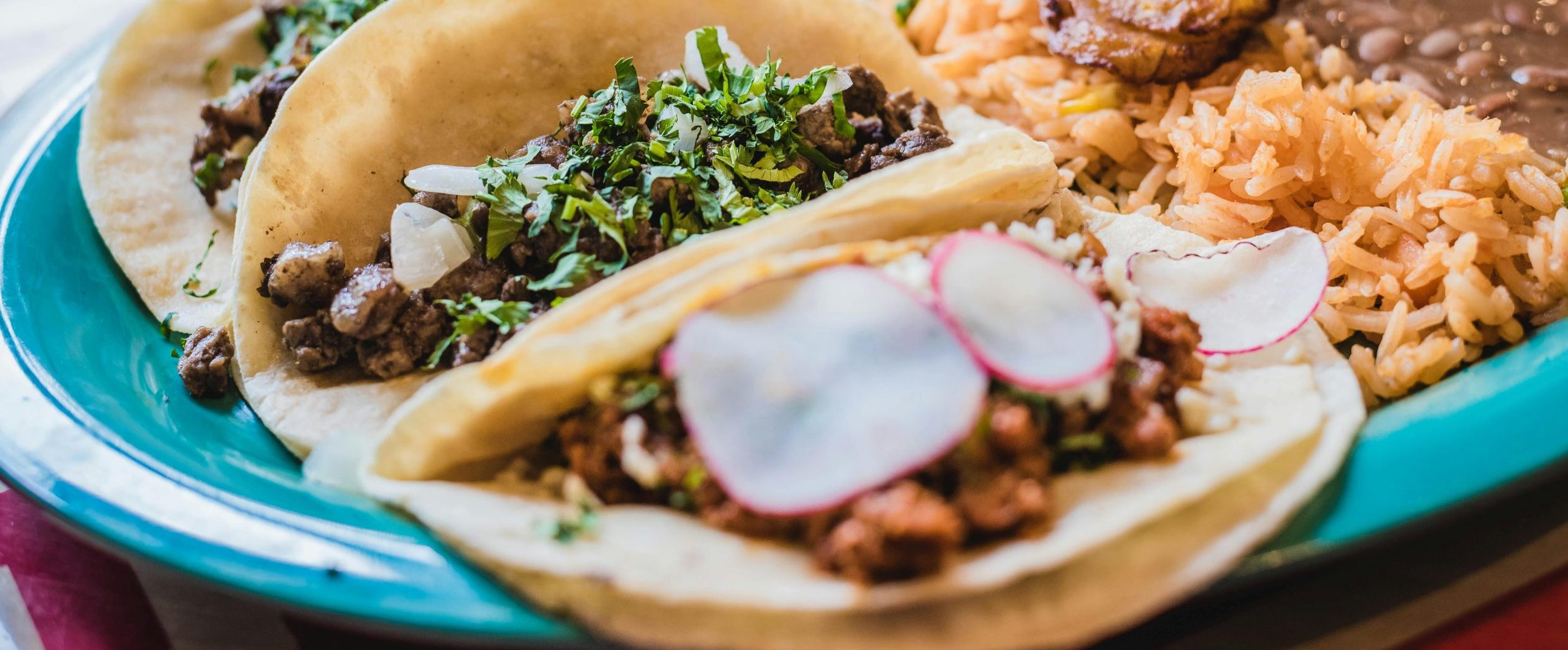 Tacos vs. Arepas: 3 Key Differences That Even a Basic Foodie Should Know Tacos vs. Arepas: 3 Key Differences That Even a Basic Foodie Should Know