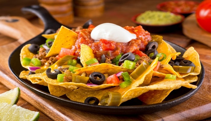 Mexican Botana: Nachos