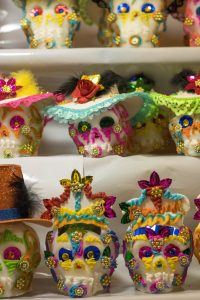 sugar skulls día de muertos